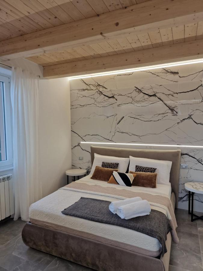 Marla Rooms La Spezia Esterno foto