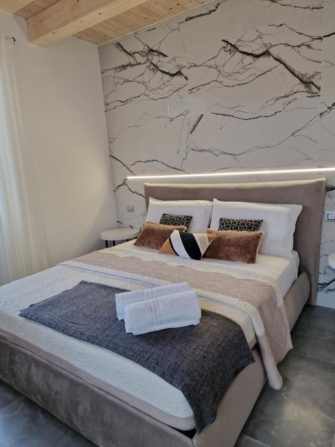 Marla Rooms La Spezia Esterno foto